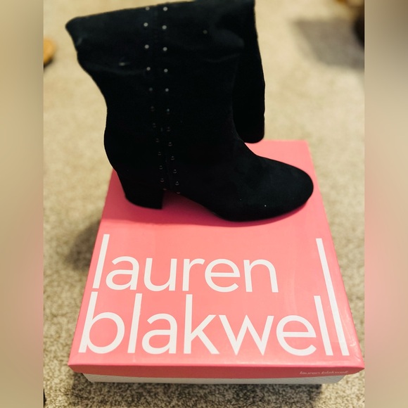 Lauren Blackwell knee boots. Black, Size 8.5m. Like new - Picture 5 of 5